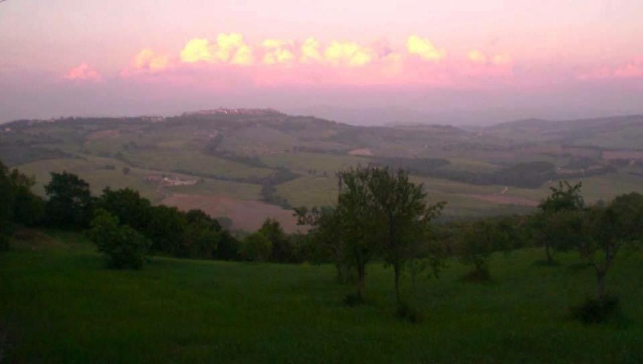 Podere Cerreto Casole dʼElsa المظهر الخارجي الصورة